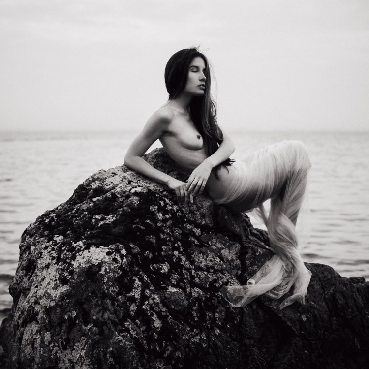 Анна Новикова модель ню