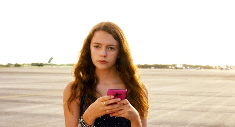 Даниэль Роуз Расселл АЛОХА