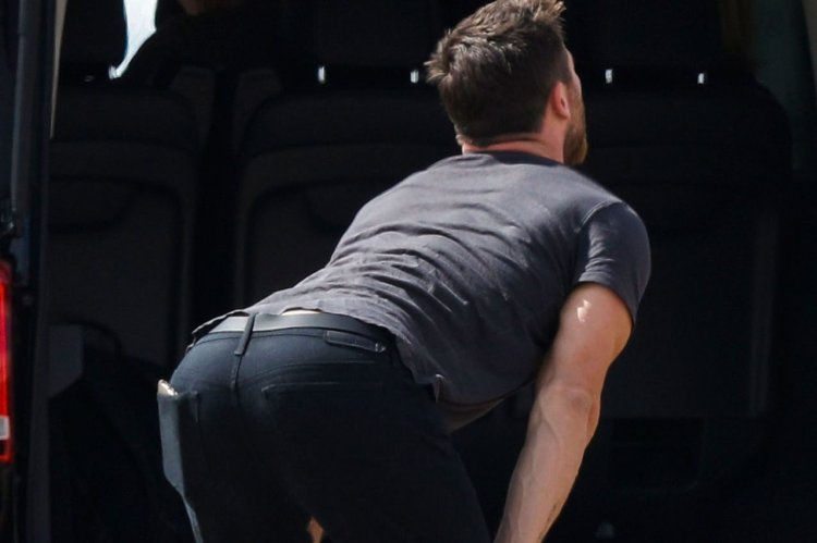 Крис Пайн body