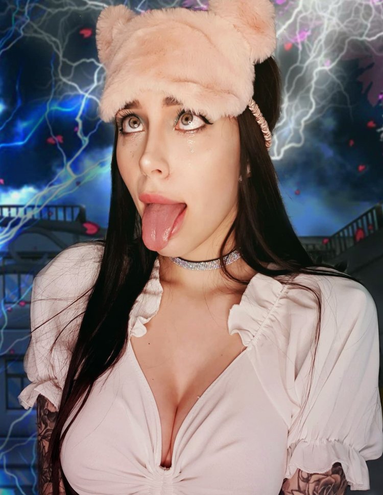 Соня Спаркс