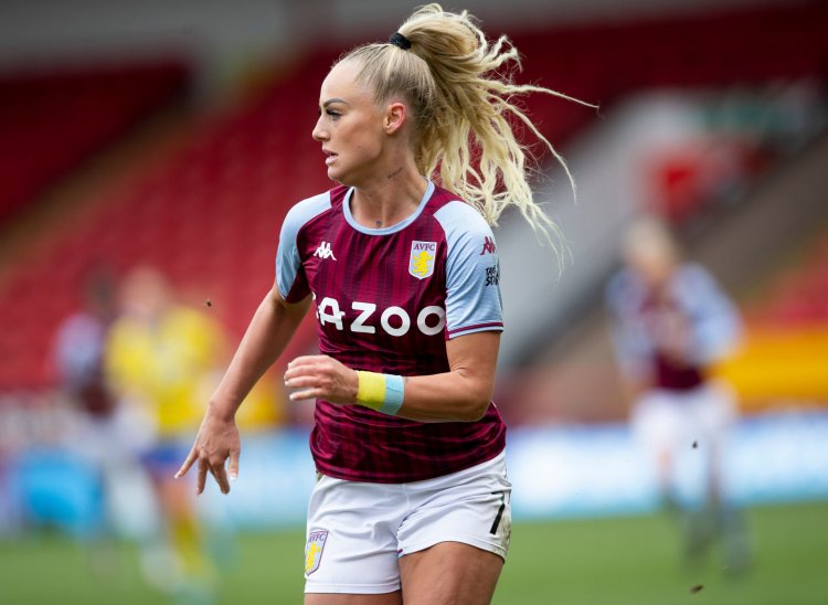 Рамона Бахман футболистка