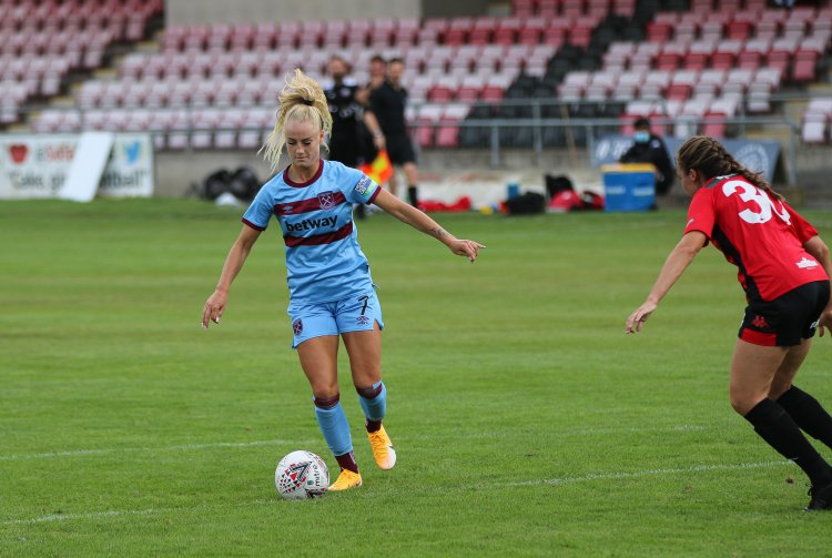 Алиша Леманн фигура