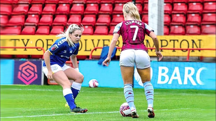 Футболистка алиша леманн