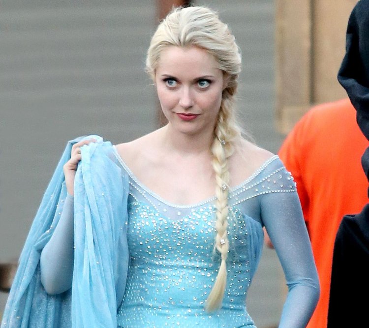 Джорджина Маззео бикини