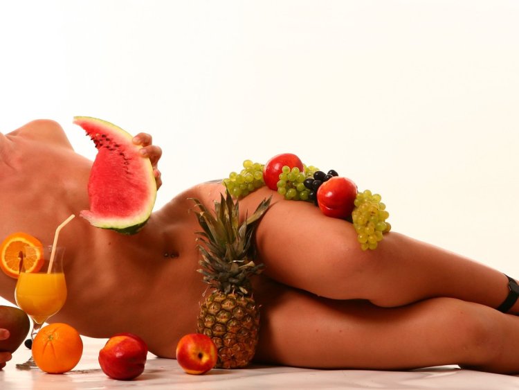 Красивые эротические фрукты
