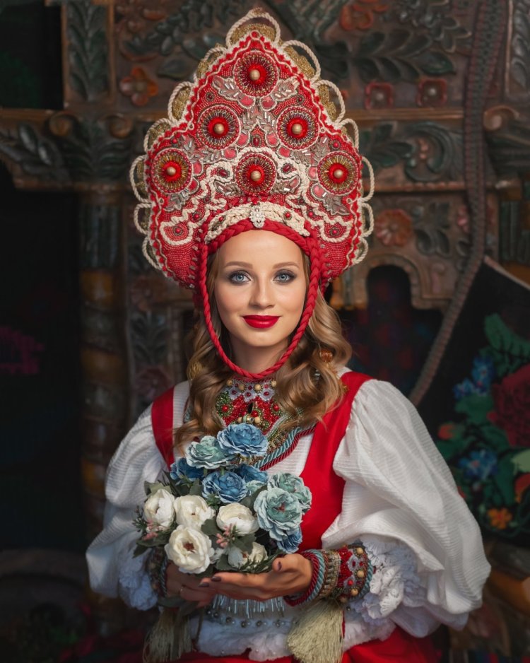 Lada Lyumos Гжель