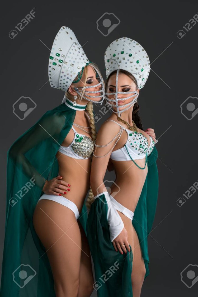 Лена Ленина кокошник