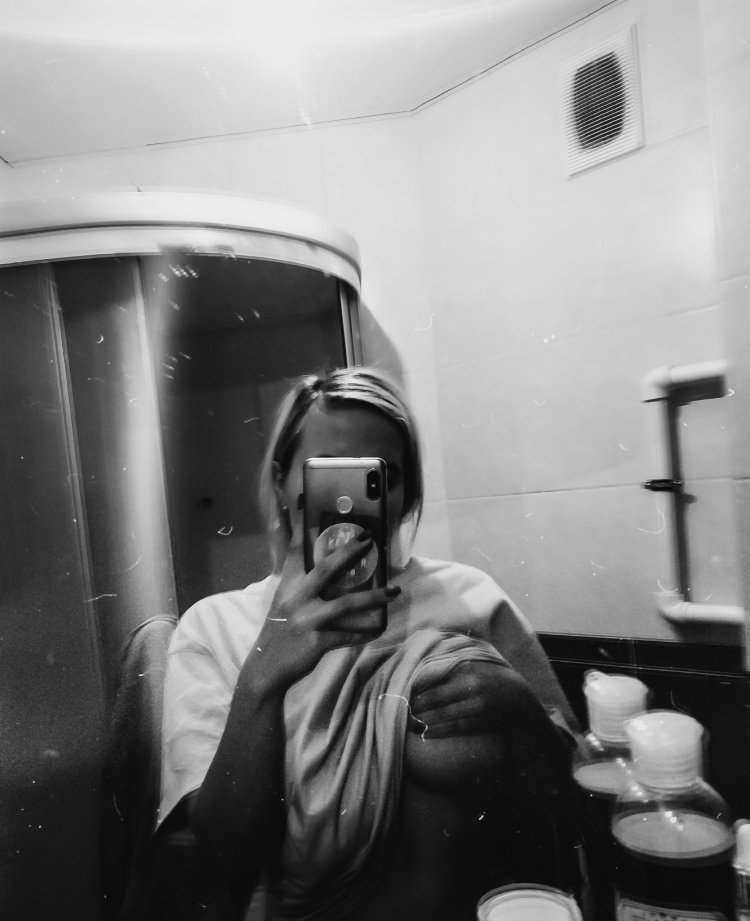 Хельга ловекати