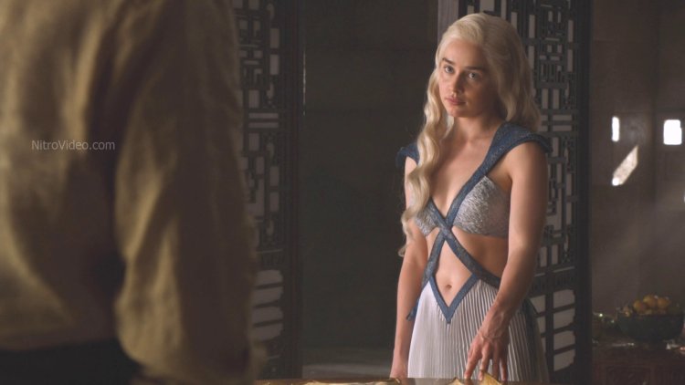 Эмилия кларк дейенерис таргариен 18 +