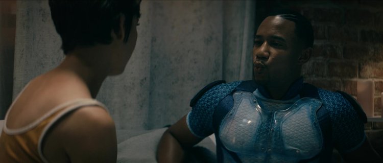 Криста Бриттани Аллен в купальнике