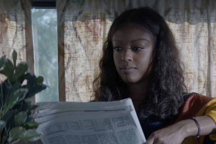 Дживиси Лесли