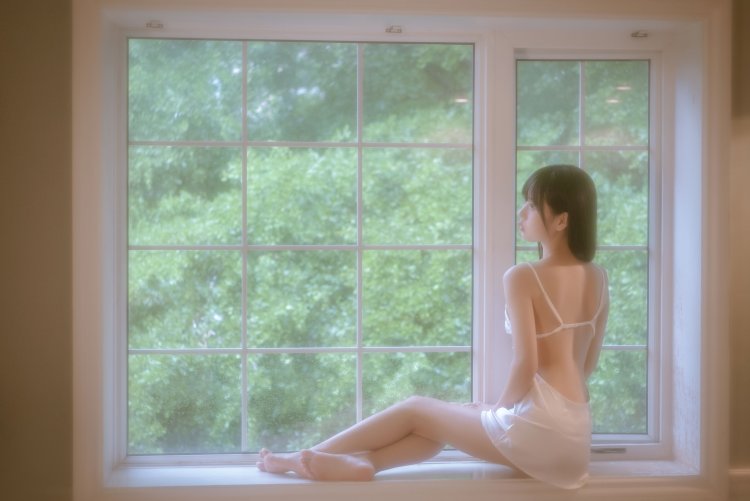 Красива девушка