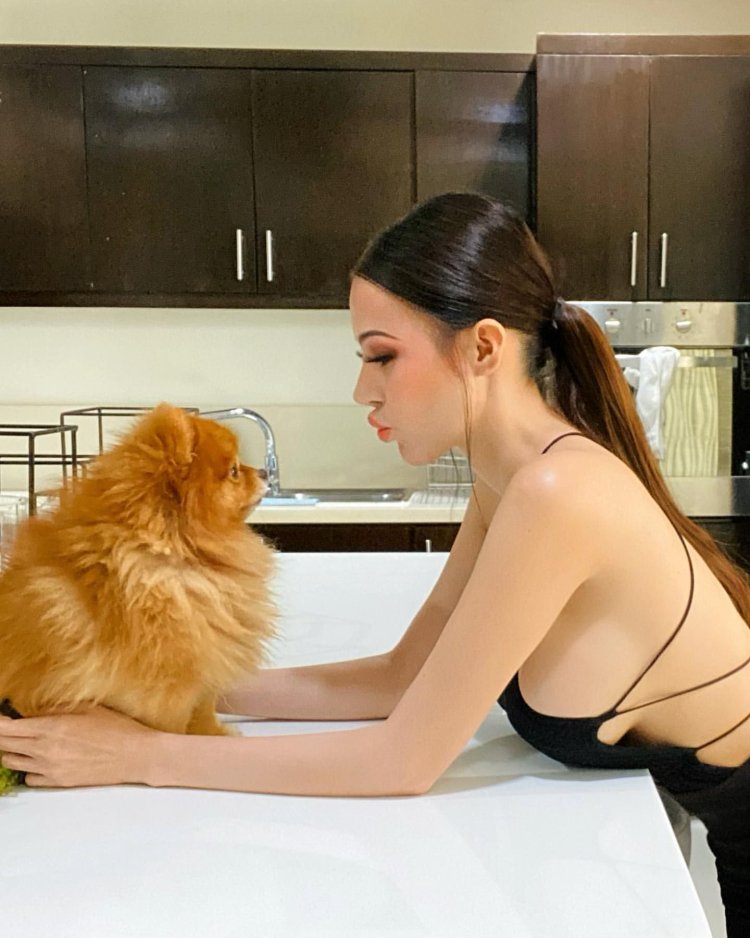 Sophia Thiel купальник