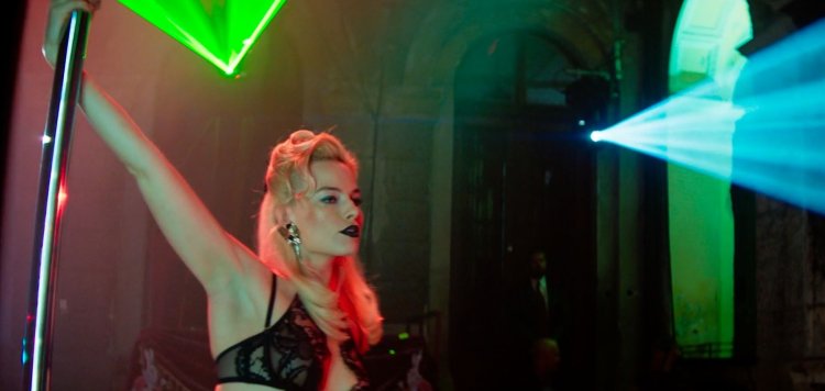 Стриптиз на корпоратив 23 февраля