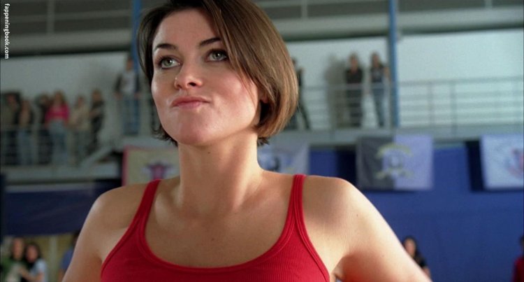 Холли дэвидсон