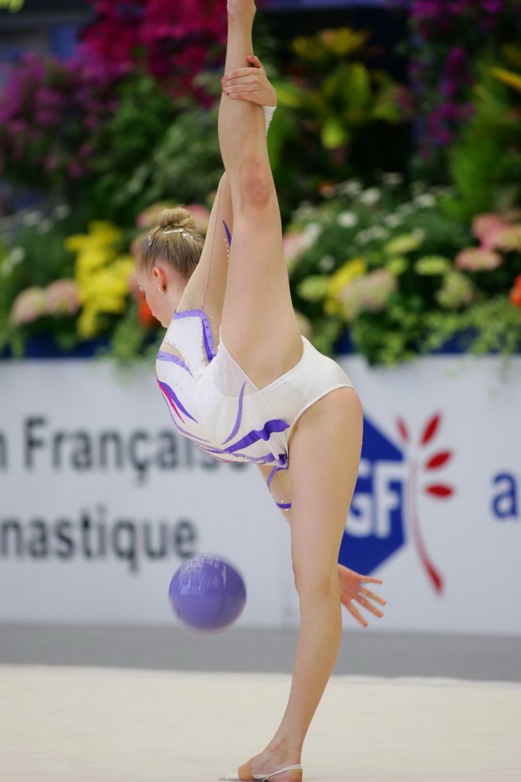 Гимнастки пикантные