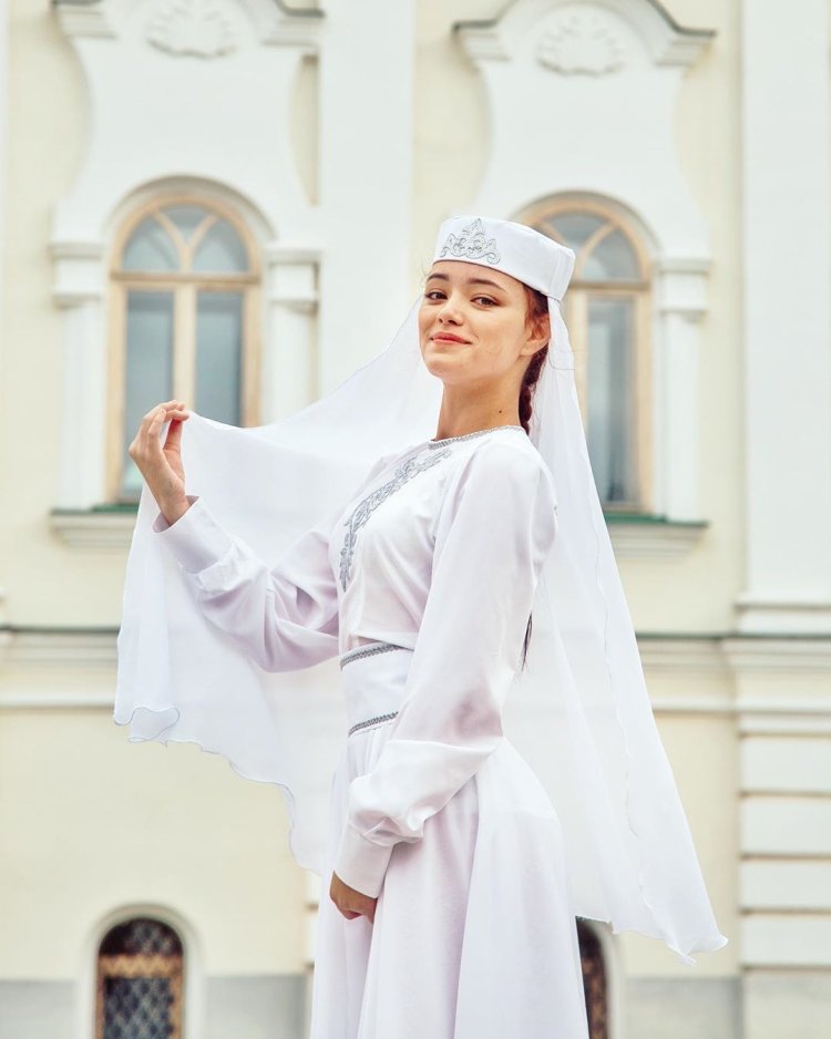 Красивые смуглые татарки