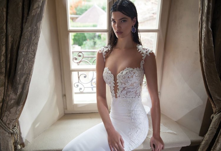 Невеста в красивом Нижнем белье