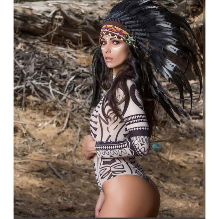 Голые индейские женщины