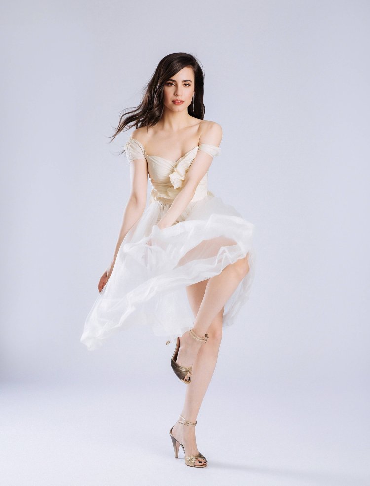 Дав Камерон бикини