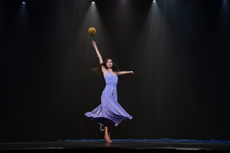 София Карсон без макияжа