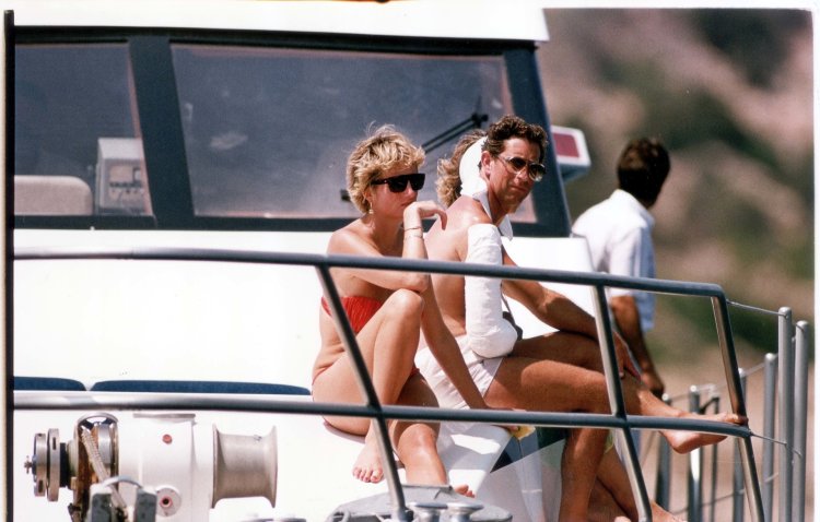 Принцесса Диана в Шанель