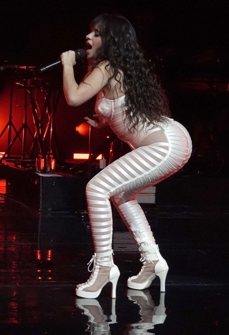 Кубино-американская певица Камила Кабелло