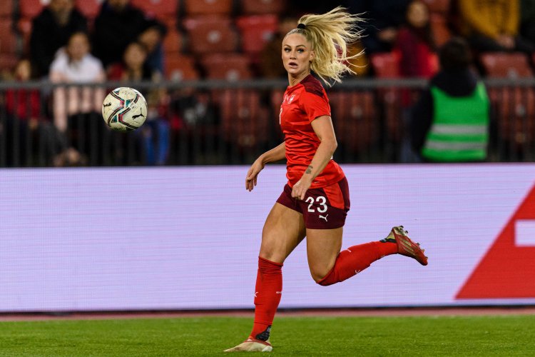 Футболистка алиша леманн