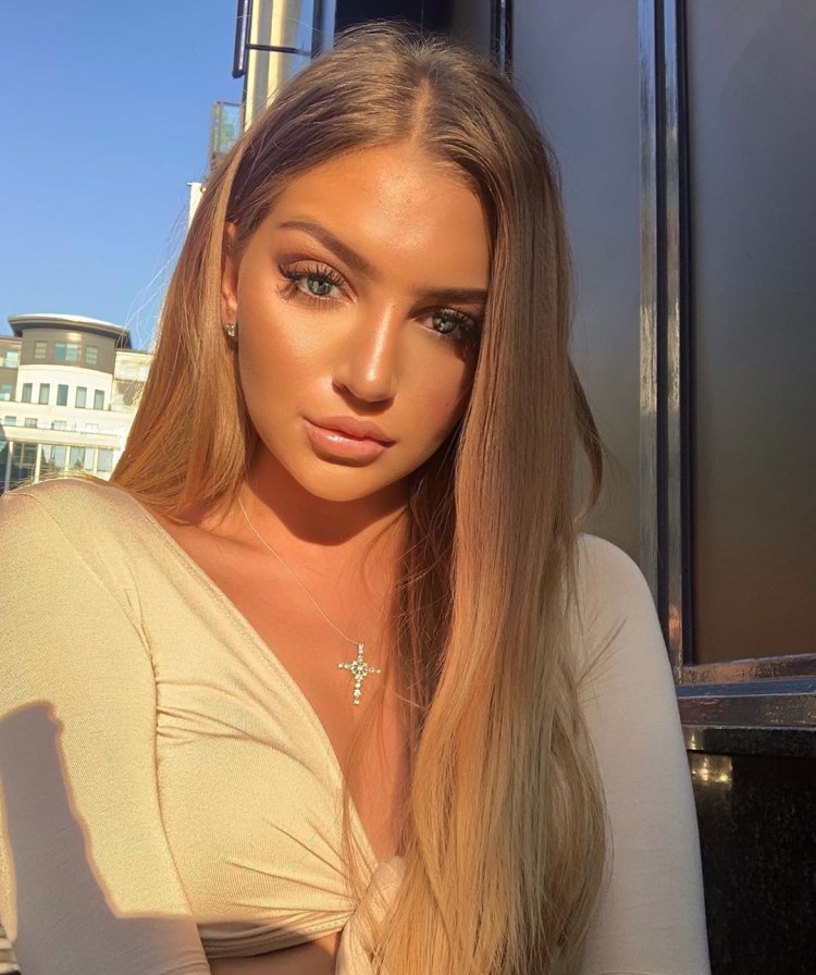 Оливия клаудиа