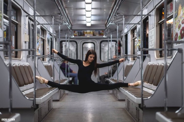 Балерина в метро