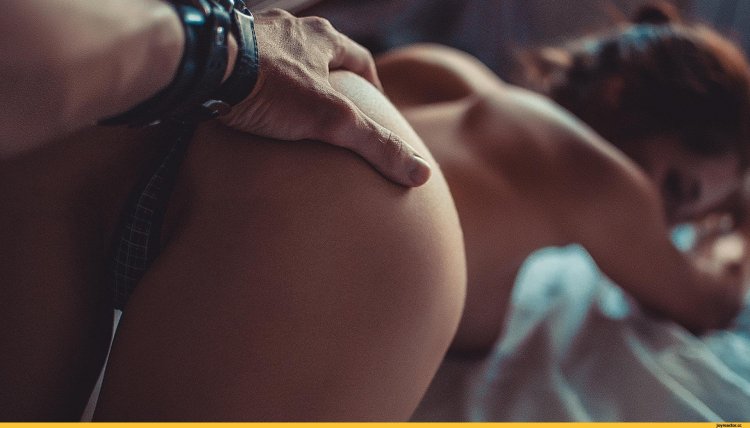 Красивый анал черно белый