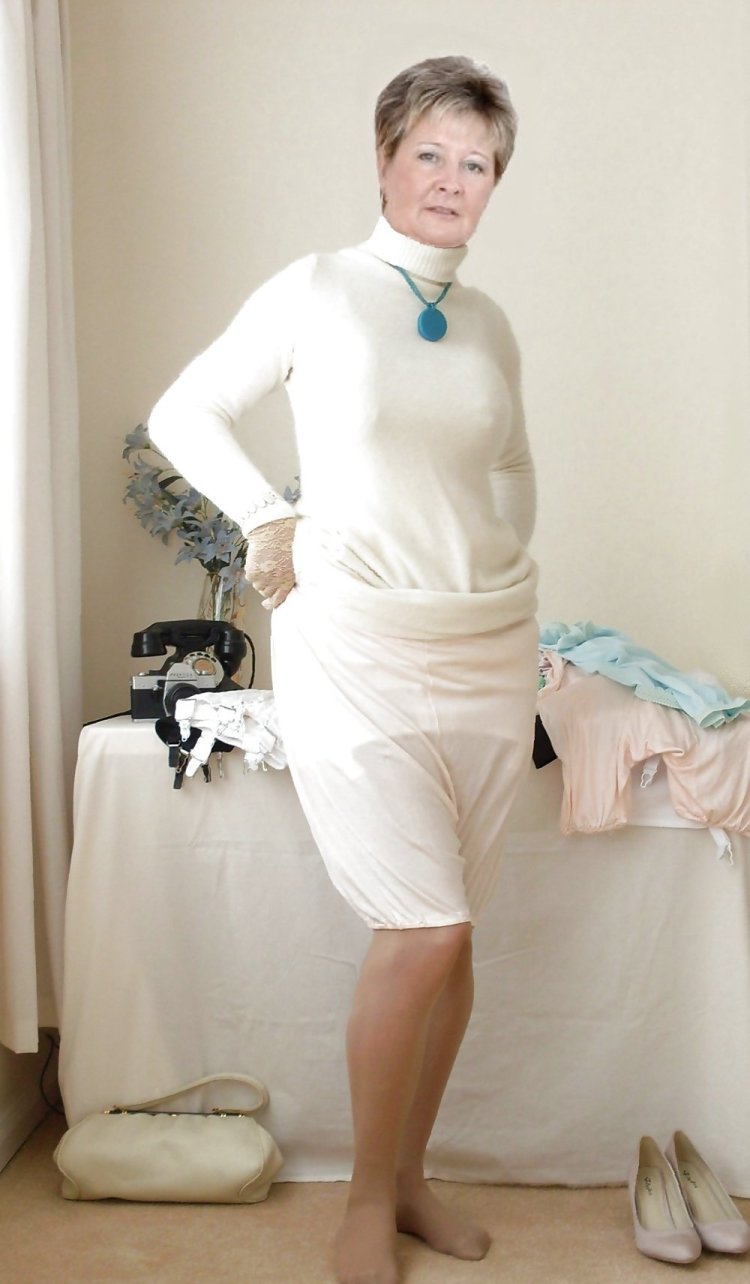 Старые толстые волосатые бабушки