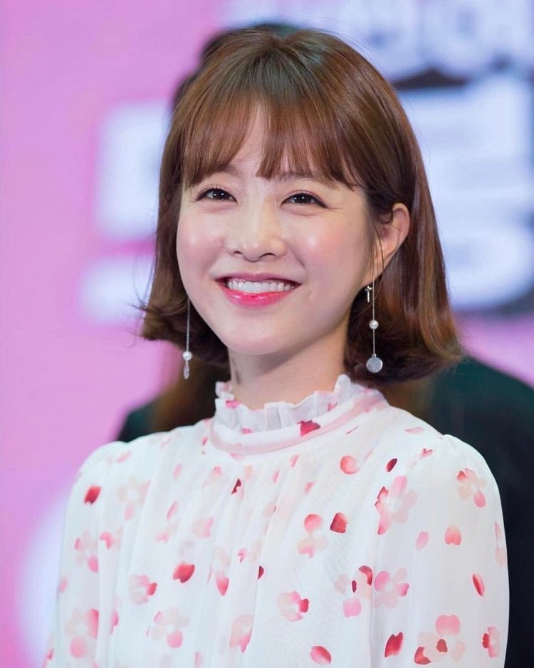 Пак мин Ен в шортах