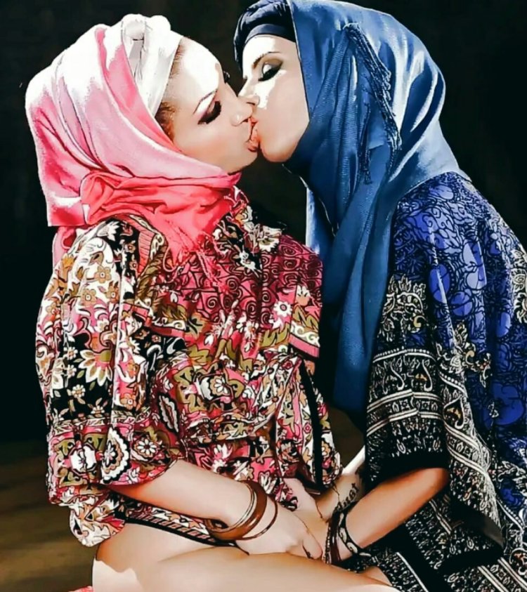 Голые девушки в хиджабе (87 фото) - секс фото