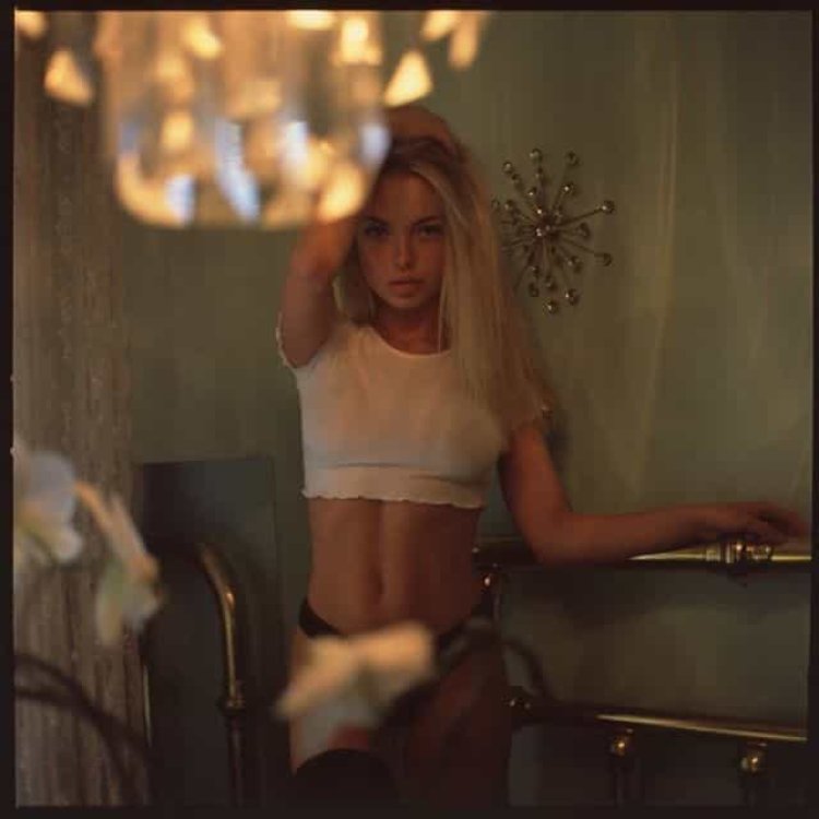 Эмма Маккей Мэйв Вайли