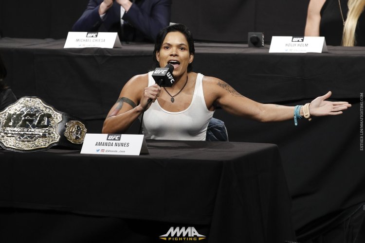 UFC Аманда Нуньес UFC Аманда Нуньес