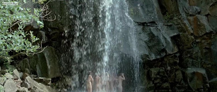 Кристина Асмус а зори здесь тихие под водопадом