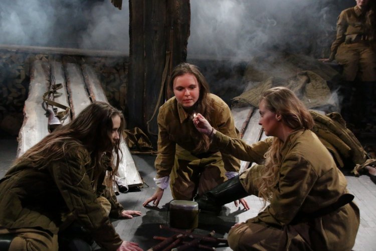 А зори здесь тихие Малахова