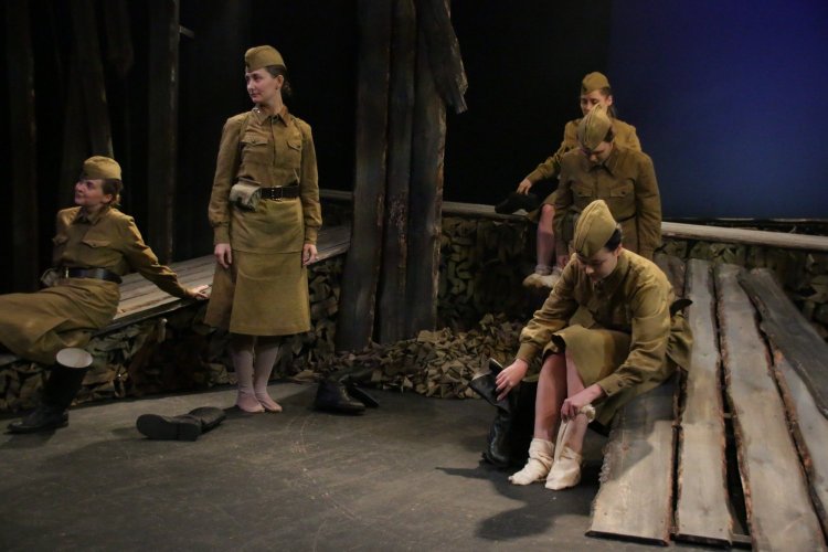 Чаруша а зори здесь тихие