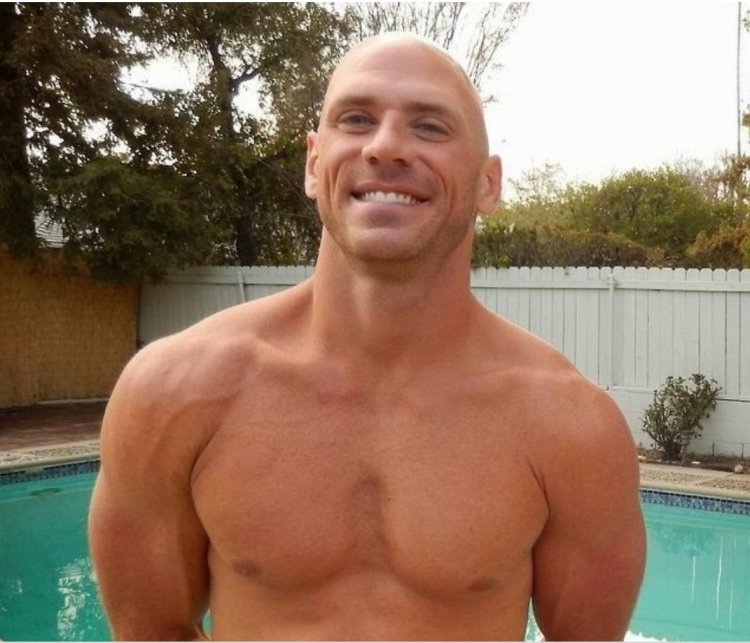 Джон Синс с женой