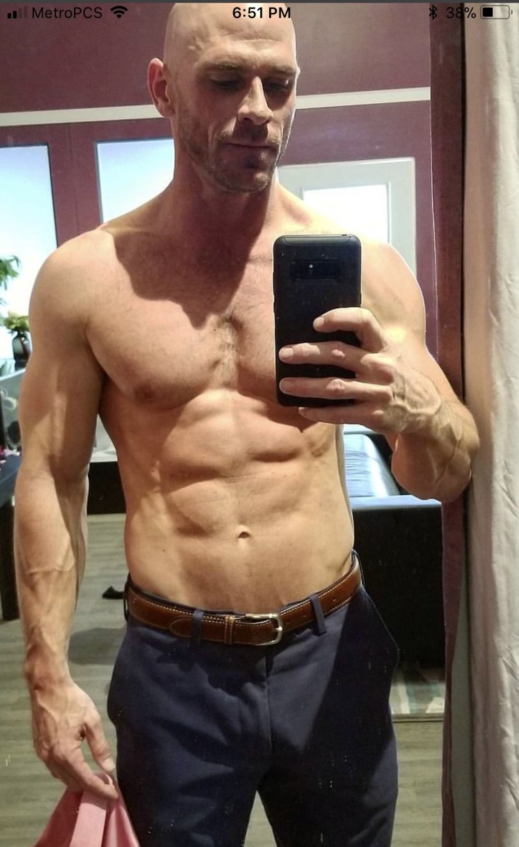 Лысый из brothers