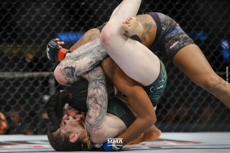 Александра Албу