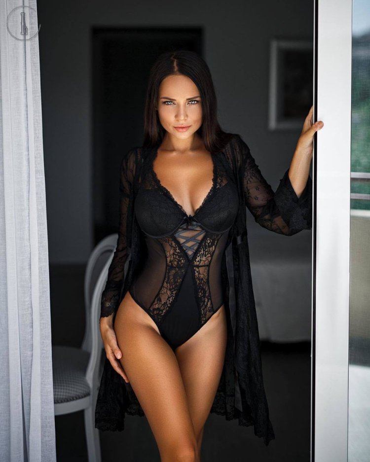 LISAFIITT позинг