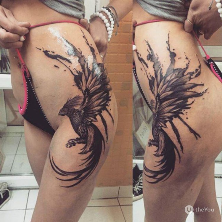 Тату осьминог на ноге