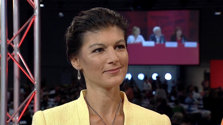 Сара Чафак хот