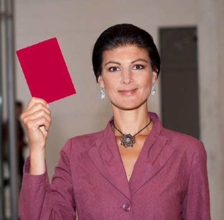 Депутат Сара Вагенкнехт