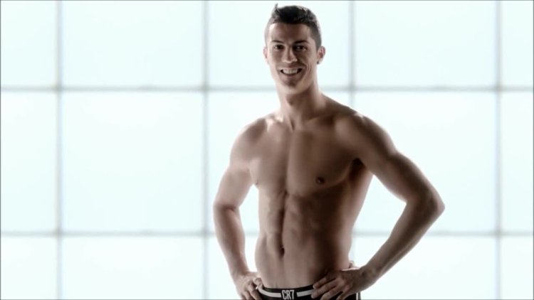 Кристина Роналду голый