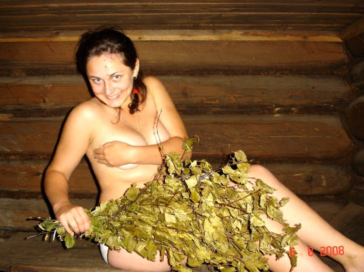 Деревенские девки в бане