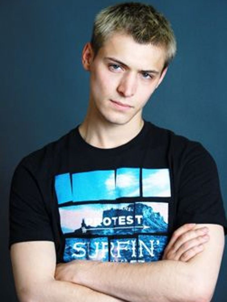 Константин Давыдов в спектакле