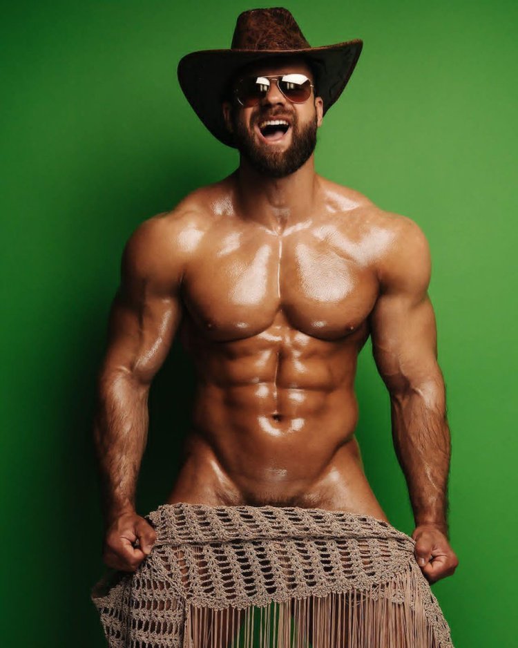 Кирилл Давыдов модель